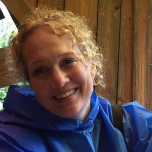 Meet your Posher, Alicia